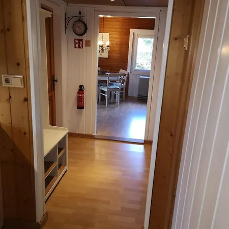Holzhaus Traum Im Wald Kamin Teich Und 1300qm Prázdninový dům Sunde